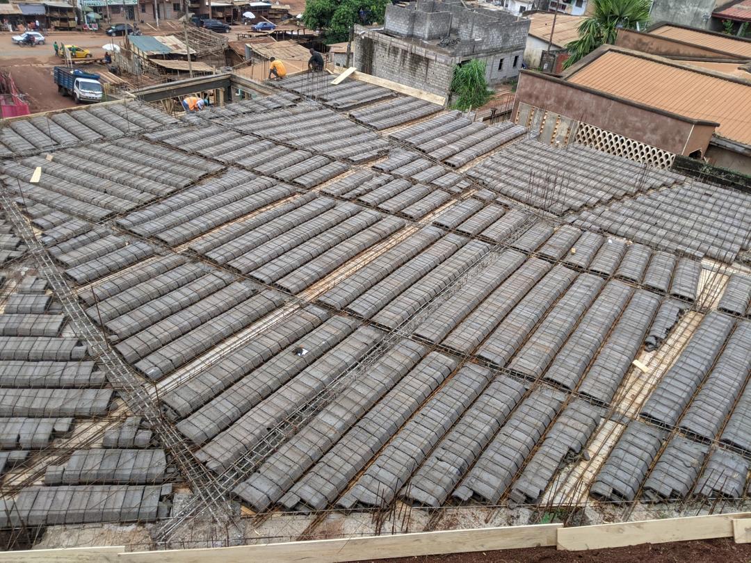 Projet de construction d'une salle de fetes dans la ville de yaounde (10)