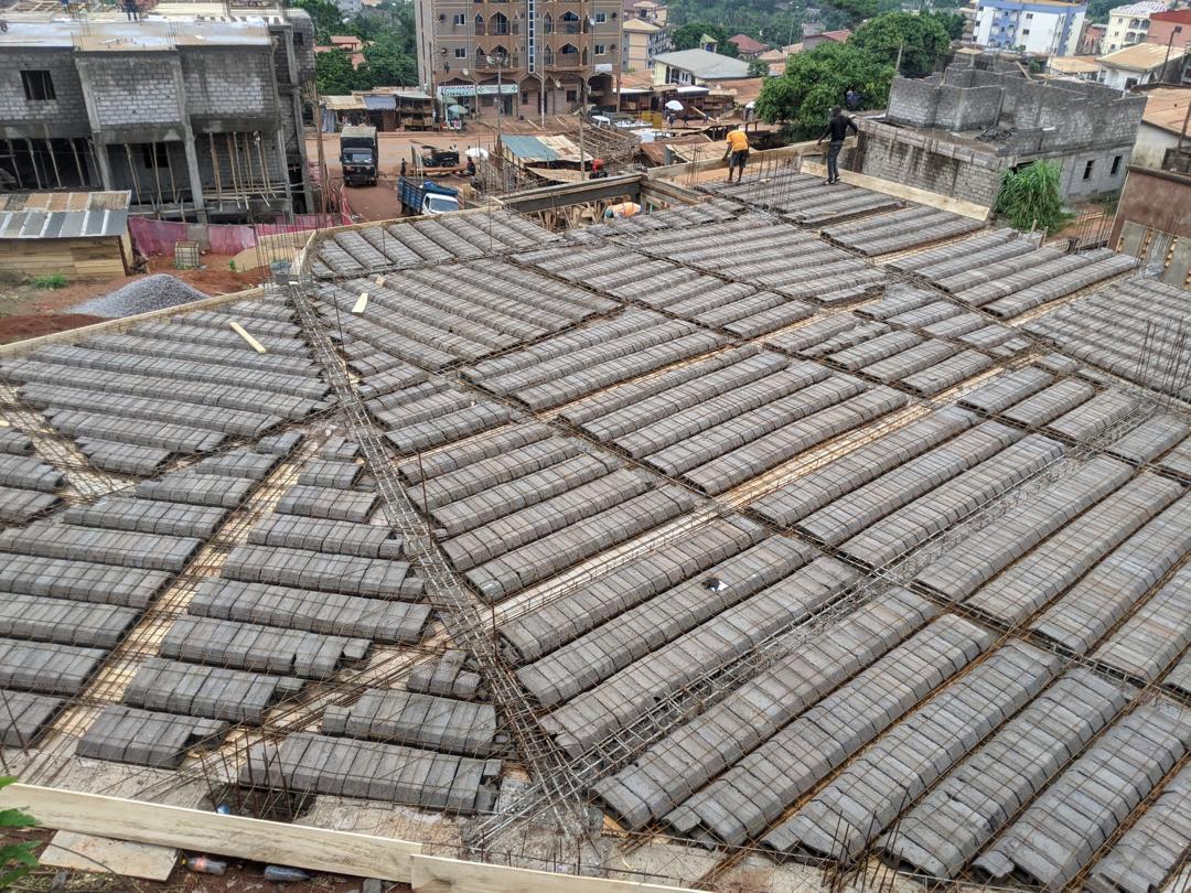 Projet de construction d'une salle de fetes dans la ville de yaounde (5)